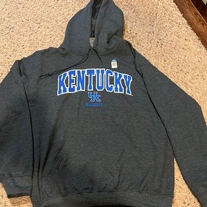 New Kentucky sweatshirt size medium fits like a small